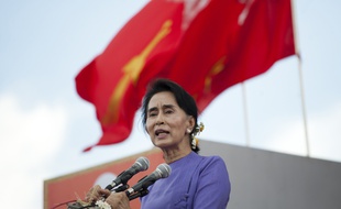 L'opposante birmane Aung San Suu Kyi le 16 mai 2015.