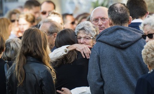 Les obsèques des victimes de l'attentat de Marseille ont rassemblé des centaines de personnes.