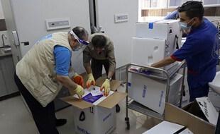 Livraison de vaccin Pfizer-BioNtech par l'ONU, à Gaza le 25 mai 2021.