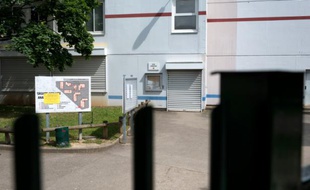 L'entrée du groupe scolaire Anatole France, fermé après l'incident, mercredi après-midi