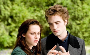 Extrait du film Twilight: Tentation, sorti en salle le 18 novembre 2009.
