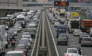 Embouteillages sur le périphérique de Toulouse.