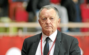 Pour Jean-Michel Aulas, " l'enjeu est majeur pour Paris. "