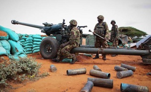 La force de l'Union africaine a annoncé avoir repoussé deux attaques successives, mercredi et jeudi, de combattants islamistes contre leur base dans la ville portuaire de Kismayo, dans le sud de la Somalie.