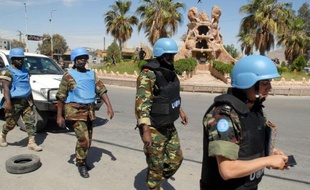 Les condamnations se sont multipliées samedi au lendemain du massacre à Houla, où les observateurs de l'ONU ont compté une centaine de morts dont plus de 32 enfants, le secrétaire général des Nations unies accusant Damas de violer le droit international et ses engagements.