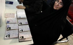 Le taux de participation n'était que d'environ 10% en début d'après-midi, d'après le général Ali Afshar, responsable des élections au ministère, cité par l'agence Mehr.