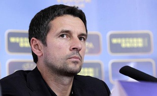Remi Garde, l'entraîneur de l'Olympique Lyonnais, le 20 septembre 2012 à Lyon.
