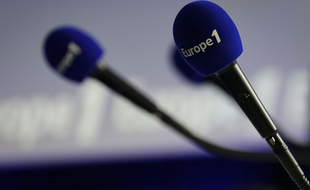 Un micro d'Europe 1. Illustration