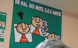 Les 1 500 bénévoles de SOS Amitié sont formés par des psychologues.