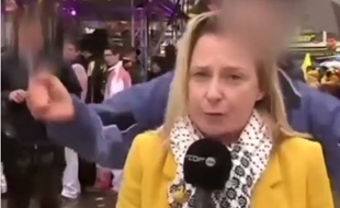 La journaliste belge Esmeralda Labye, victime d'attouchements en plein direct, le 4 février 2016 à Cologne en Allemagne.