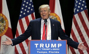 Le candidat républicain Donald Trump lors d'un meeting en Floride