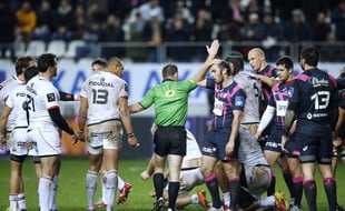 L'arbitre Laurent Cardona a joué un grand rôle dans la rencontre du Top 14 entre les Stades Français et Toulousain, le 3 janvier 2016 à Paris.