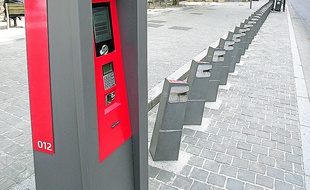 Les stations plantent souvent aux heures de pointe du réseau téléphonique.