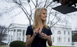 La conseillère du président américain Donald Trump, Kellyanne Conway, le 22 janvier 2017 à Washington (Etats-Unis).