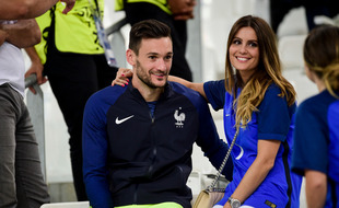 Le gardien de but de l'équipe de France de football Hugo Lloris et son épouse, Marine
