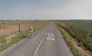 La D147 entre Carnin et Gondecourt (Nord)