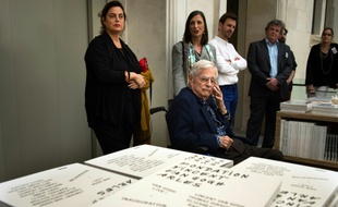 L'ornithologue suisse Luc Hoffmann, ici à Arles le 3 avril 2014, grand défenseur de l'environnement et co-fondateur du WWF, est décédé à l'âge de 93 ans en Camargue