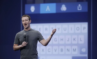 Mark Zuckerberg parle de l'appli Messenger, lors d'une conférence Facebook, le 25 mars 2015.