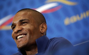 Florent Malouda lors d'une conférence de presse de l'équipe de France à l'Euro 2012.
