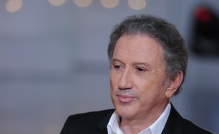 Michel Drucker sur le plateau de «Vivement dimanche», en janvier 2016.