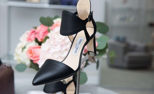 Présentation de chaussures Jimmy Choo à New York le 14 juillet 2017.
