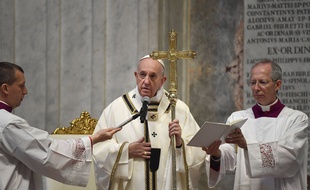 Le pape François lors de la messe de Pâques de ce 12 avril 2020.