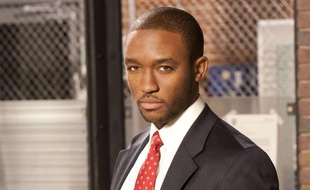 Lee Thompson Young dans le rôle du détective Barry Frost dans la série "Rizzoli & Isles."