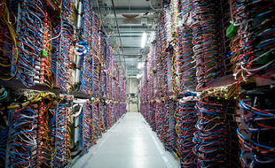 A l'intérieur d'un data center.