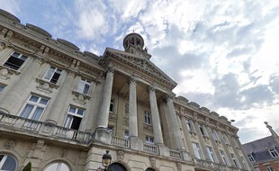 La mairie de Cambrai.