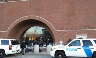 L'entrée du tribunal de Boston le 4 mars 2015