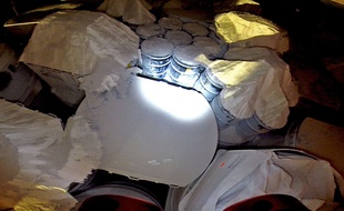 Photo des sous-sols de la Waste Isolation Pilot Plant le 10 mai 2014, après la fuite radioactive survenue en février de la même année.