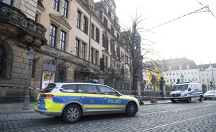 Une voiture de police à Dresde en Allemagne (image d'illustration).