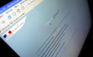 Le site des impôts était victime lundi d'un bug informatique, rendant impossible le paiement en ligne de la taxe d'habitation et de la redevance audiovisuelle, a constaté une journaliste de l'AFP.