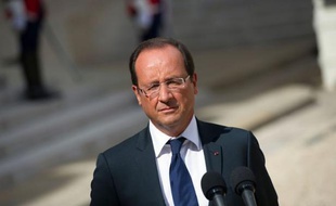 Le président François Hollande a fait de l'emploi, lors du Conseil des ministres de mercredi, "l'enjeu numéro un du quinquennat", a indiqué la porte-parole du gouvernement Najat Vallaud-Belkacem.