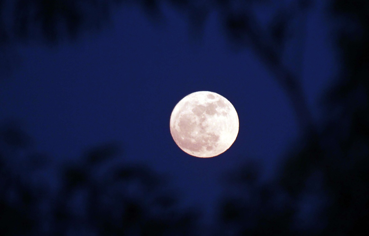 Pourquoi parle-t-on de la « super lune » ? 