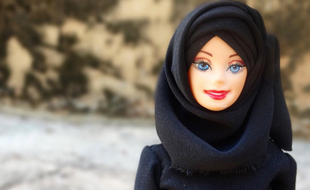 Barbie Hijab a fait son entrée sur le réseau social Instagram.