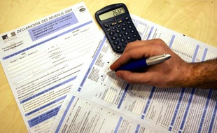 Si près de 9 Français sur 10 approuvent la "remise à plat de la fiscalité" annoncée par le Premier ministre cette semaine, près des trois quarts d'entre eux estiment d'ores et déjà qu'elle ne sera ni "juste" ni "efficace", selon un sondage BVA publié samedi.