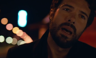 Nicolas Bedos dans le film «L'invitation»