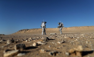 Des astronautes à Oman, lors d'une simulation de vie sur Mars, en février 2018.