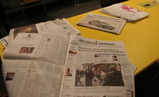 Le Helsingin Sanomat, principal journal en Finlande, a mis en place son propre sélecteur de candidat.