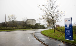 L'entrée du site de Lannilis, qui abrite la centrale nucléaire d'EDF, fermée en 1985 mais toujours en cours de démantèlement.