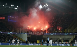 Les ultras du PSG avaient allumé des fumigènes lors du match de C1 face à Bruges.