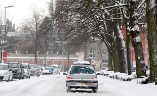 Lille, le 12 mars 2013. Des fortes chutes de neige paralysent la métropole lilloise.