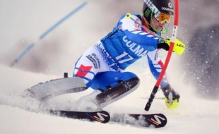Le Français Alexis Pinturault a remporté le slalom de Val d'Isère, comptant pour la Coupe du monde de ski alpin, devant l'Allemand Felix Neureuther et l'Autrichien Marcel Hisrcher, samedi.