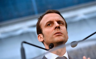Le ministre de l'Economie Emmanuel Macron à Saint-Nazaire (Loire-Altantique), le 1er février 2016
