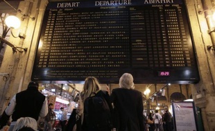 Le trafic a repris normalement vendredi matin sur tous les réseaux de la SNCF, au lendemain de la grève qui avait été lancée par quatre syndicats, a indiqué à l'AFP un porte-parole de la compagnie ferroviaire.