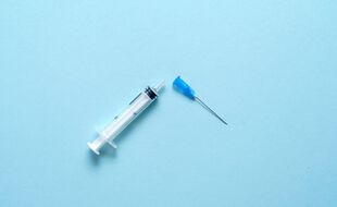 Les médecins anti-vaccins seront passibles de sanctions de leur ordre, en Martinique