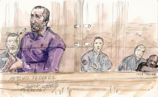 Après neuf années consécutives de prison et à quelques jours de devenir papa, Antonio Ferrara est apparu serein et assagi au premier jour de son procès en appel devant les assises de Paris pour le braquage d'un bureau de poste à Joinville-le-Pont (Val-de-Marne) en juillet 1999.