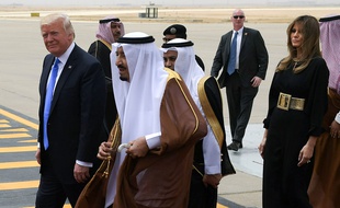 Donald Trump à son arrivée à Ryad en Arabie saoudite, le 20 mai 2017.