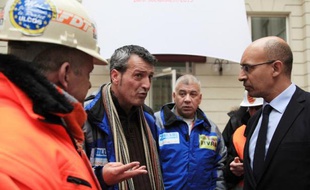 Edouard Martin et Harlem Désir le 23 janvier 2013 au siège du PS à Paris